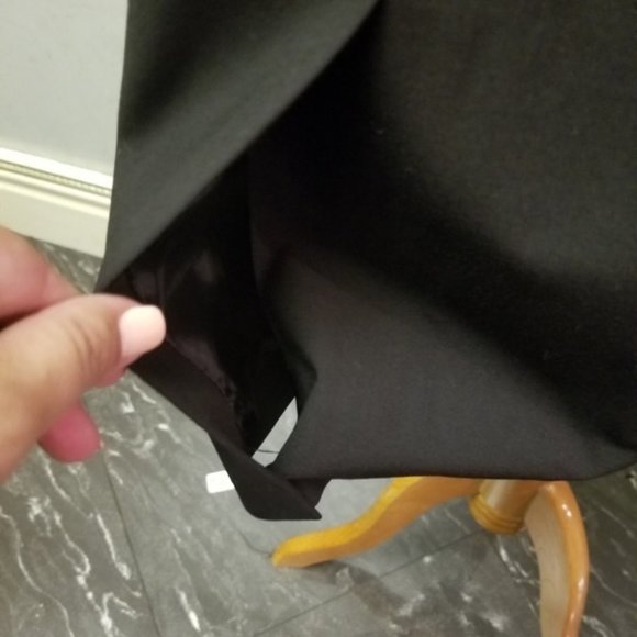 NWOT Calvin Klein black pencil skirt (14) - Picture 8 of 12